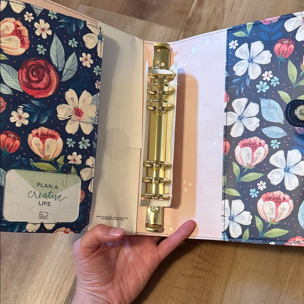 The Paper Studio Floral Agenda Planner - Navy with Red & Cream Accents - Picture 7 of 9